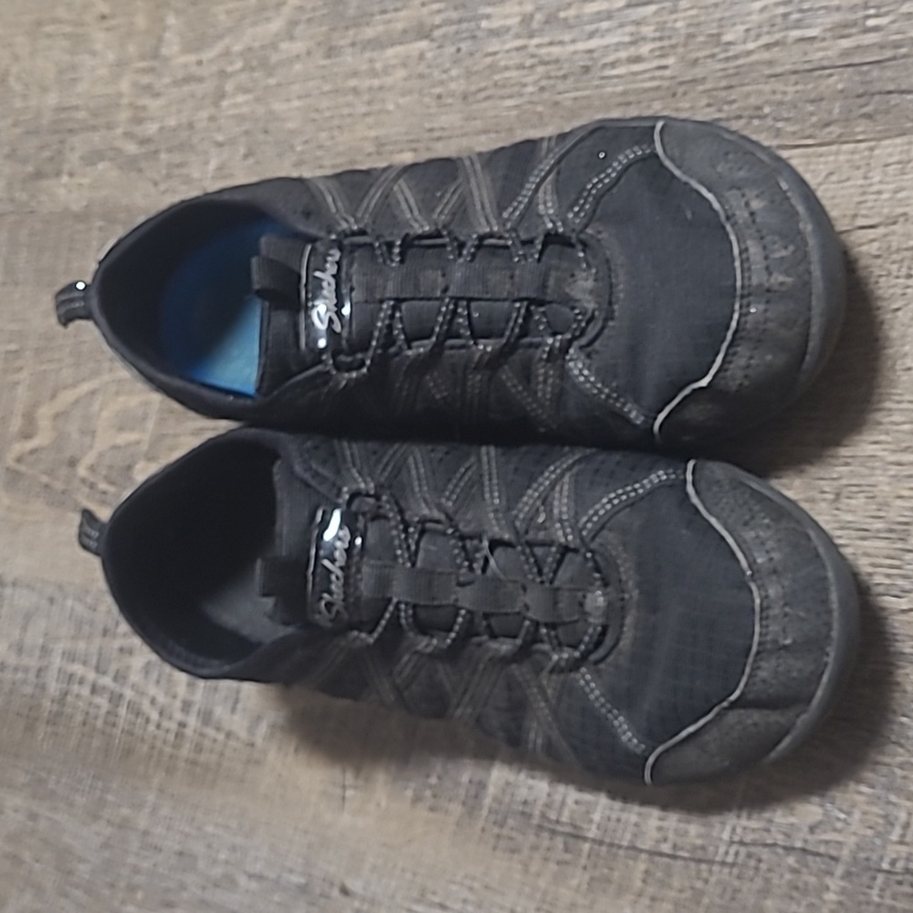 Skechers women shoes